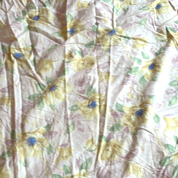 Santa’s home duvet/fitted sheet/2 pillow cases - Picture 2 of 10